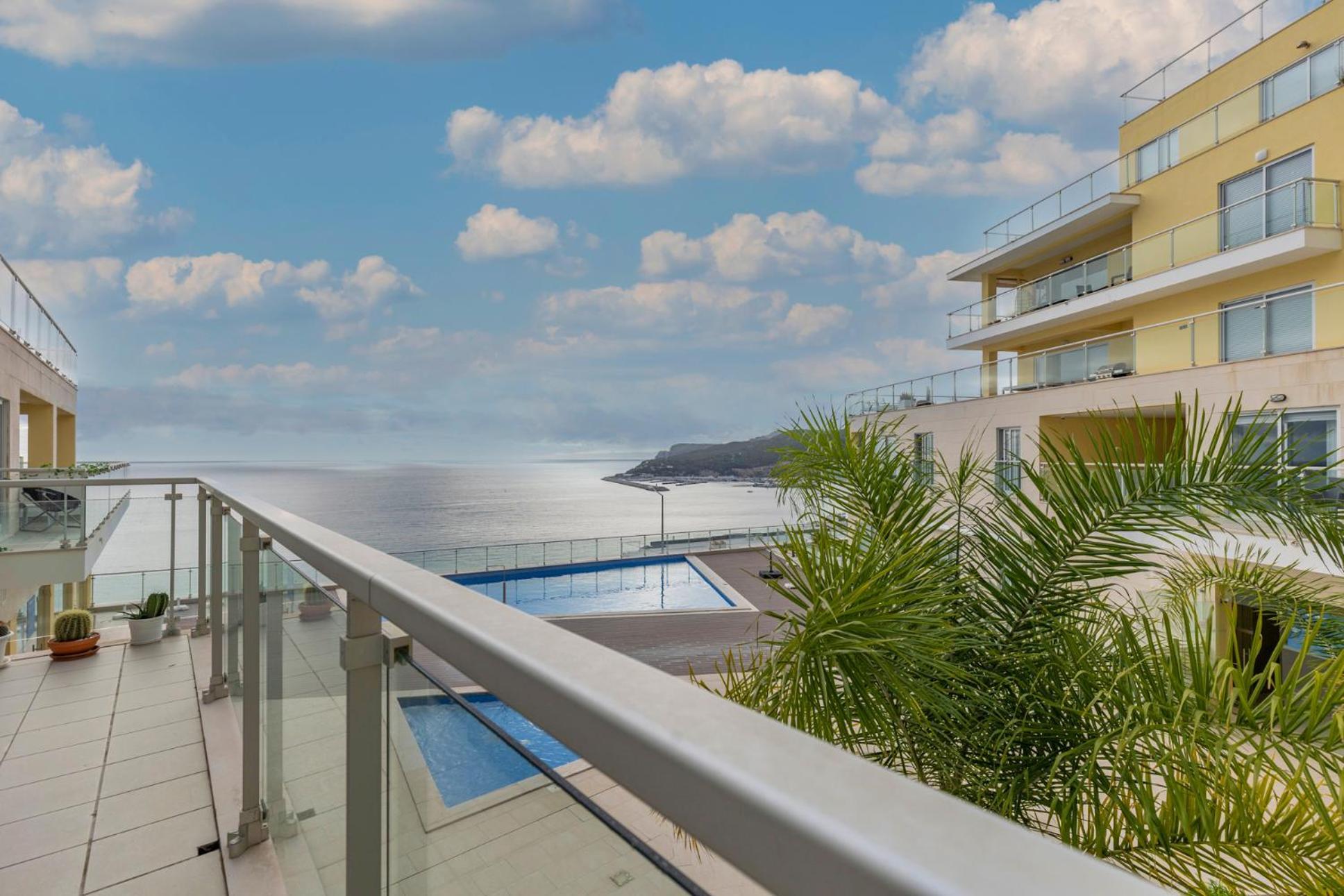 Cliffs Apartment - Astonishing View Over Sesimbra Bay By Trip2Portugal Exterior foto