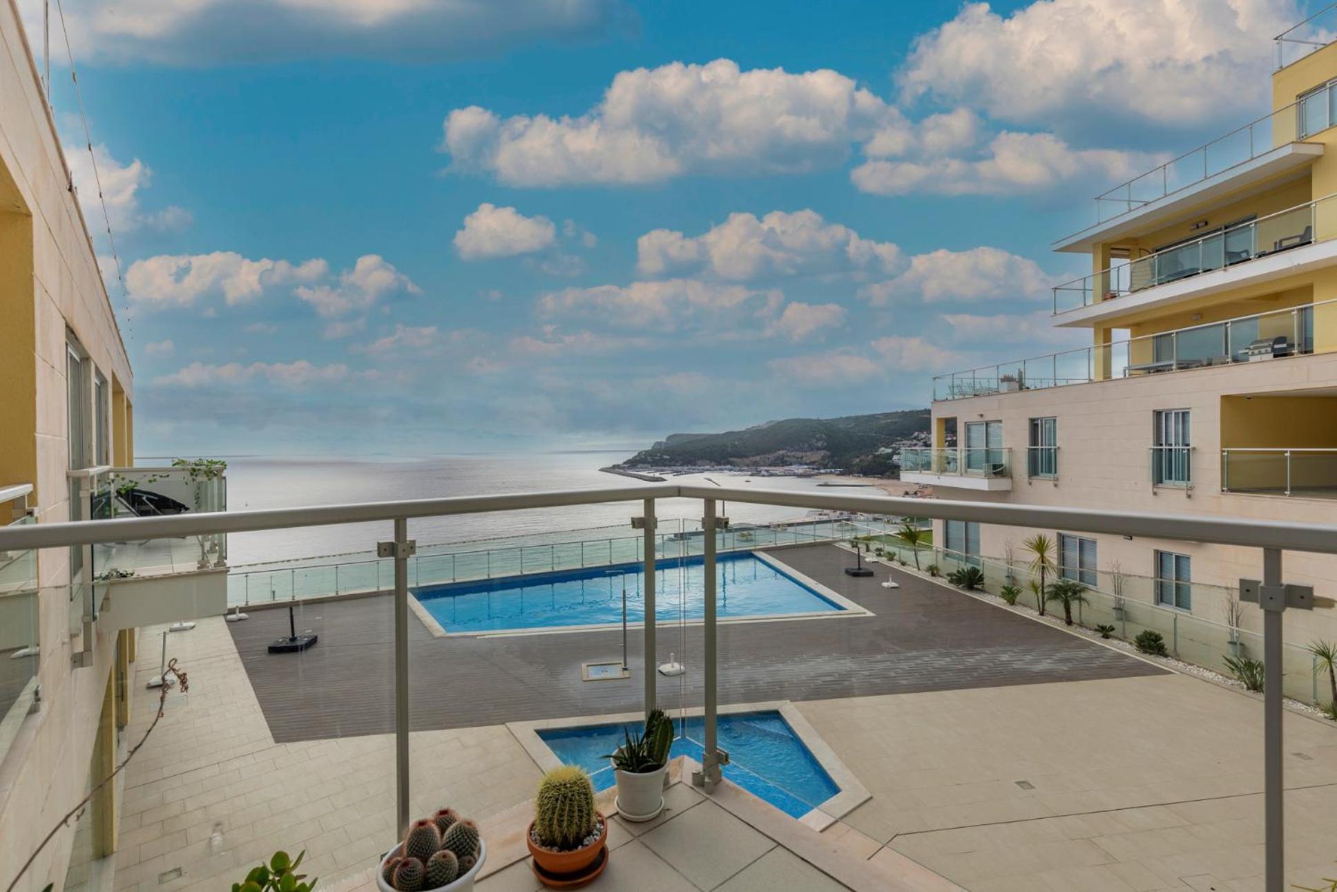 Cliffs Apartment - Astonishing View Over Sesimbra Bay By Trip2Portugal Exterior foto